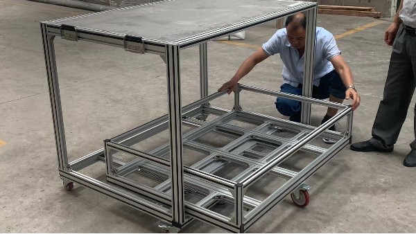 鋁型材移動設(shè)備桌 鋁型材移動設(shè)備桌