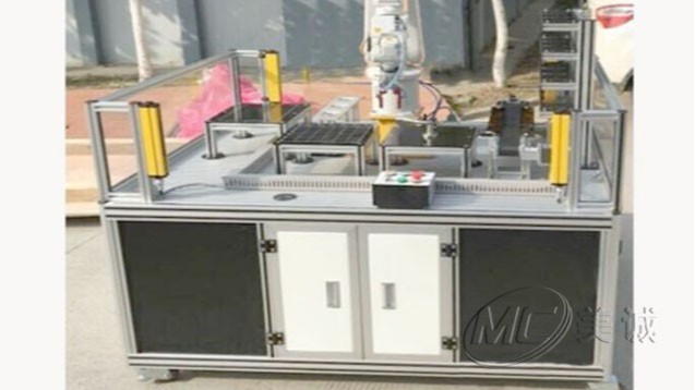 鋁型材機柜MC001 鋁型材機柜MC001